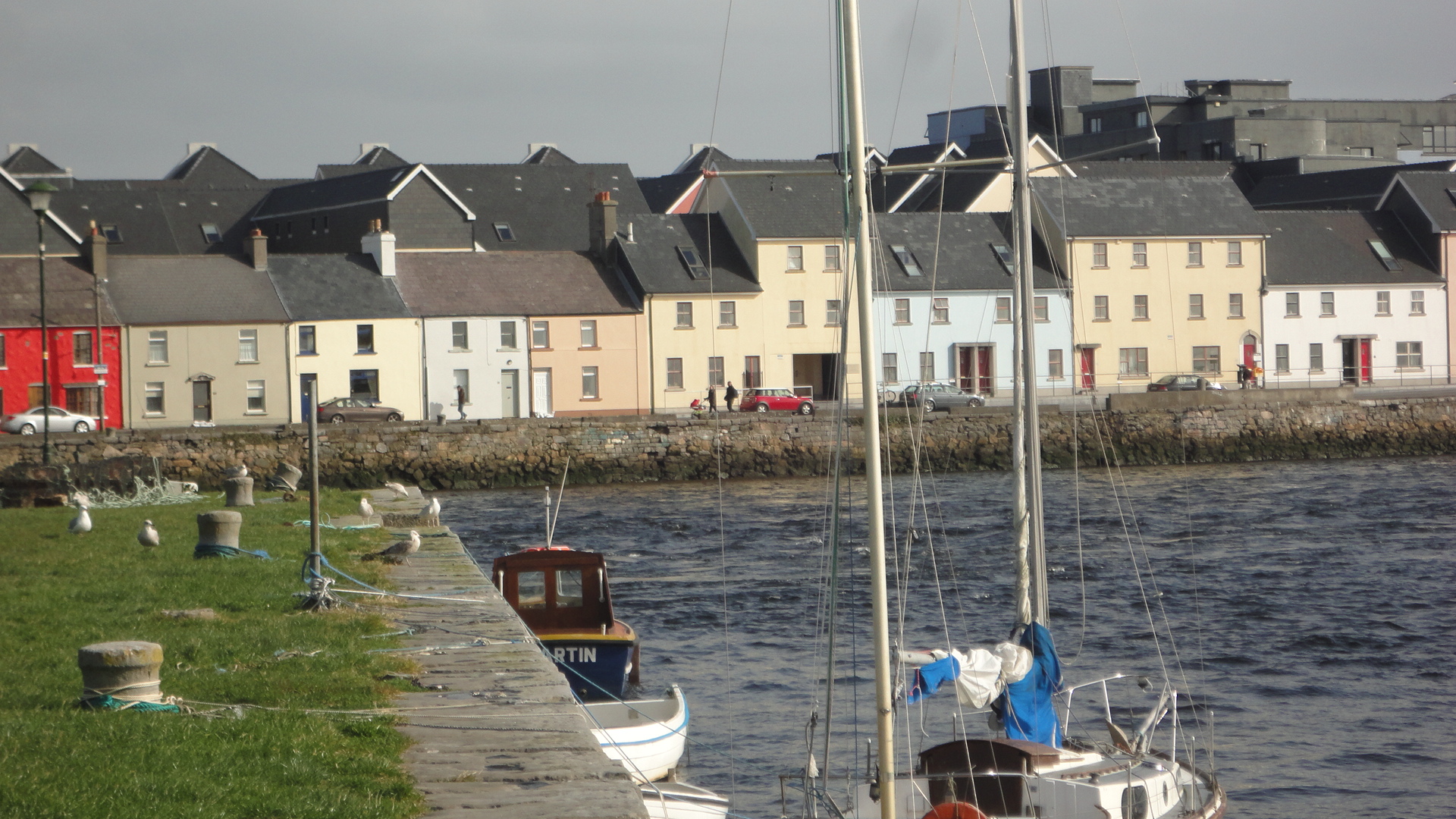 Trabalhar no exterior - ESTUDAR E TRABALHAR NA IRLANDA Trabalhar no exterior - ESTUDAR E TRABALHAR NA IRLANDA
