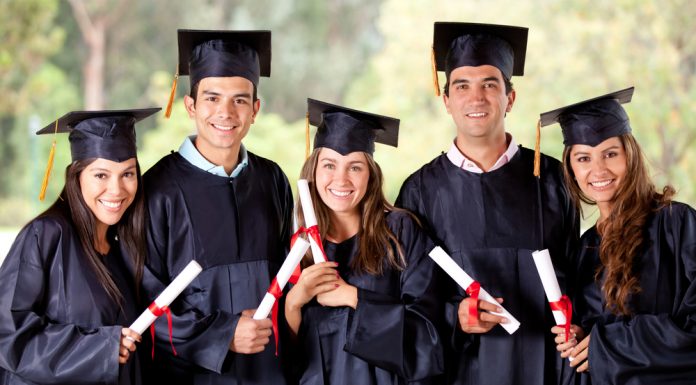 College no Canadá Público ou Particular? College no Canadá público ou particular