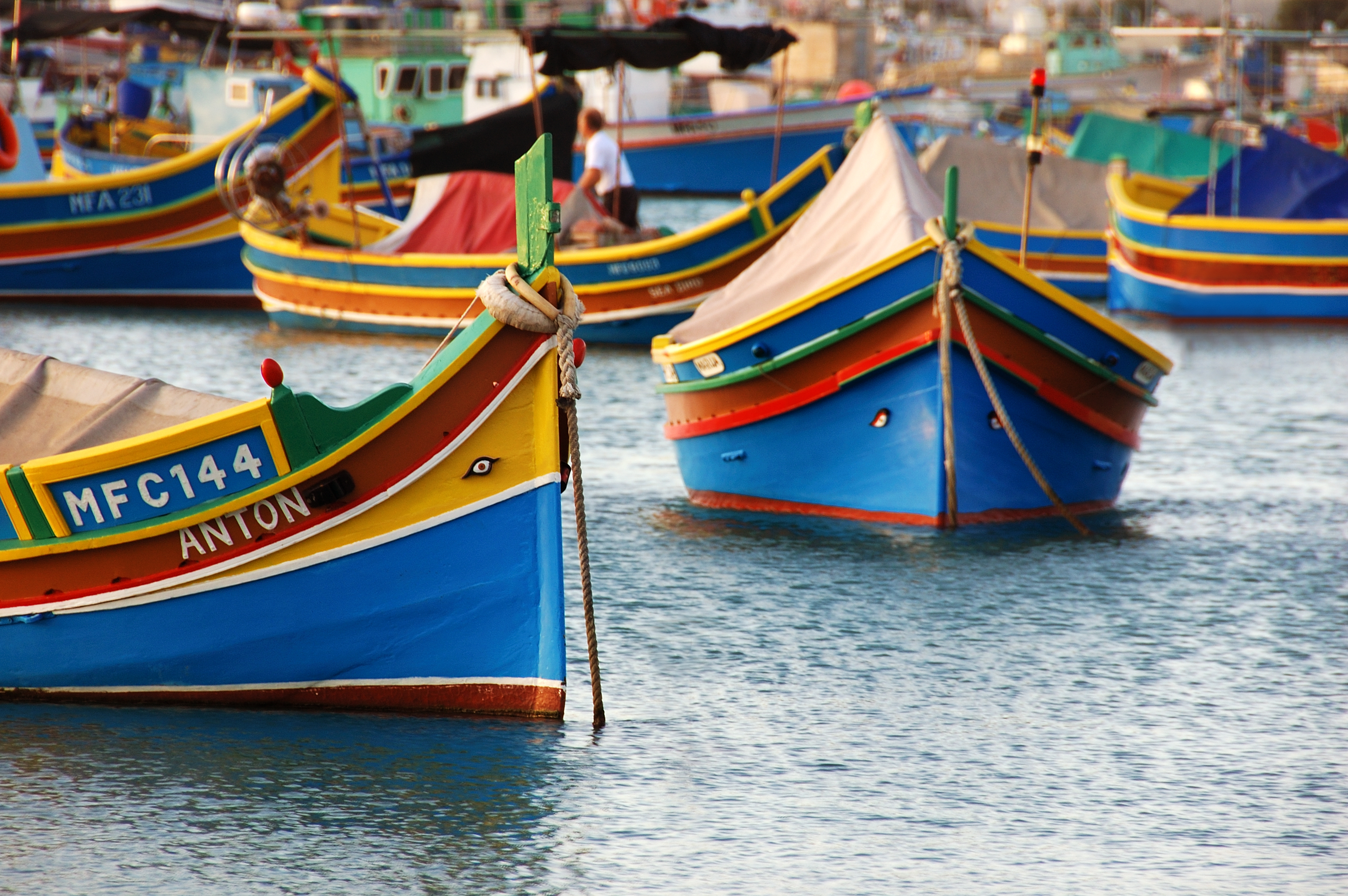 7 curiosidades sobre a ilha de Malta - Bizzila é o nome dado à renda maltesa- Luzzu é um barco tradicional de pesca 7 curiosidades sobre a ilha de Malta - Bizzila é o nome dado à renda maltesa- Luzzu é um barco tradicional de pesca