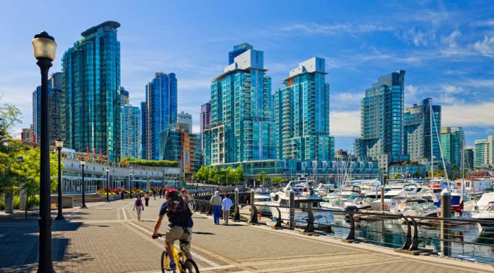 COMO ESTUDAR E TRABALHAR NO CANADÁ Vancouver - como estudar e trabalhar no Canadá