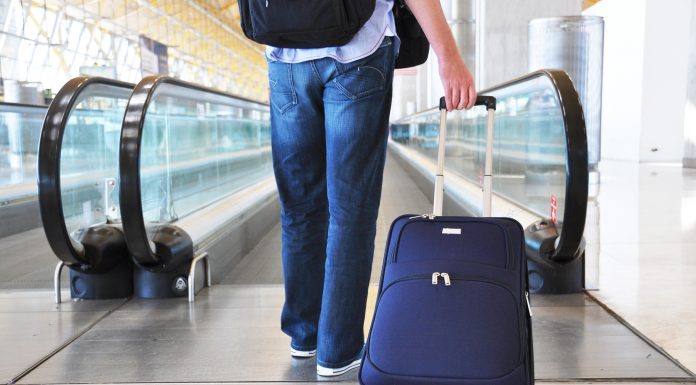 Estudar e Trabalhar no Exterior Saiba as melhores opções Trabalhar no exterior - saiba as melhores destinos