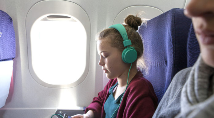 Como saber se o adolescente está pronto para viajar sozinho?