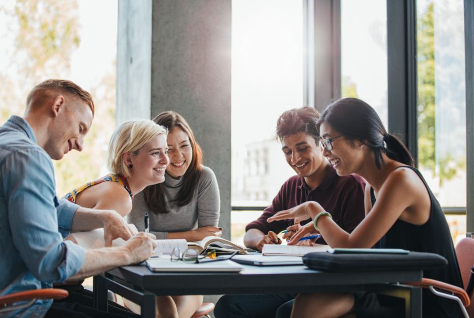 Intercâmbio-com-cursos-de-idiomas-no-exterior