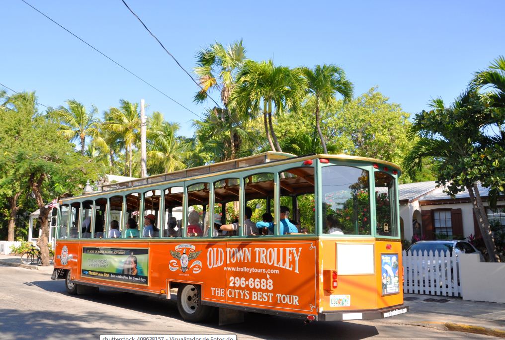 Old-Town-Trolley-San-Diego