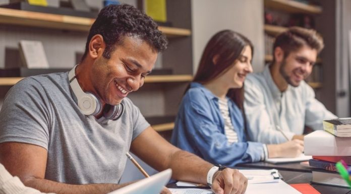 Cursos co-op em colleges privados no Canadá