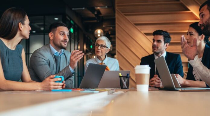 Curso de inglês para negócios no exterior: A Chave para o Sucesso Profissional