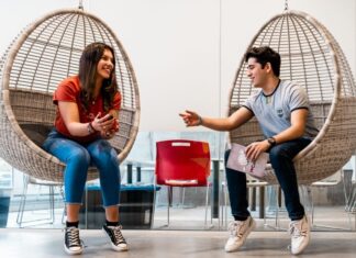 Conheça a escola ILAC do Canadá