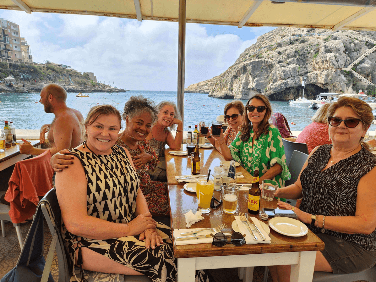 Viagem Em Grupo Para Pessoas Maduras Viagem Em Grupo Para Pessoas Maduras