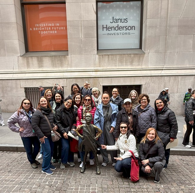Grupo De Intercâmbio Para Mulheres 50+ Em Nyc