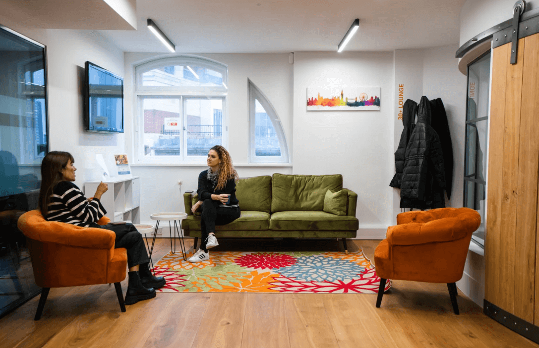 Escola 50+ Em Londres (1)